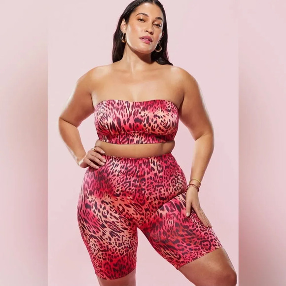 Yitty Headliner Shaping High Waist
Short - Picture 6 of 16
